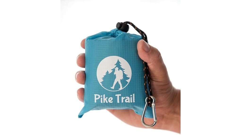 compact sand resistant beach blanket