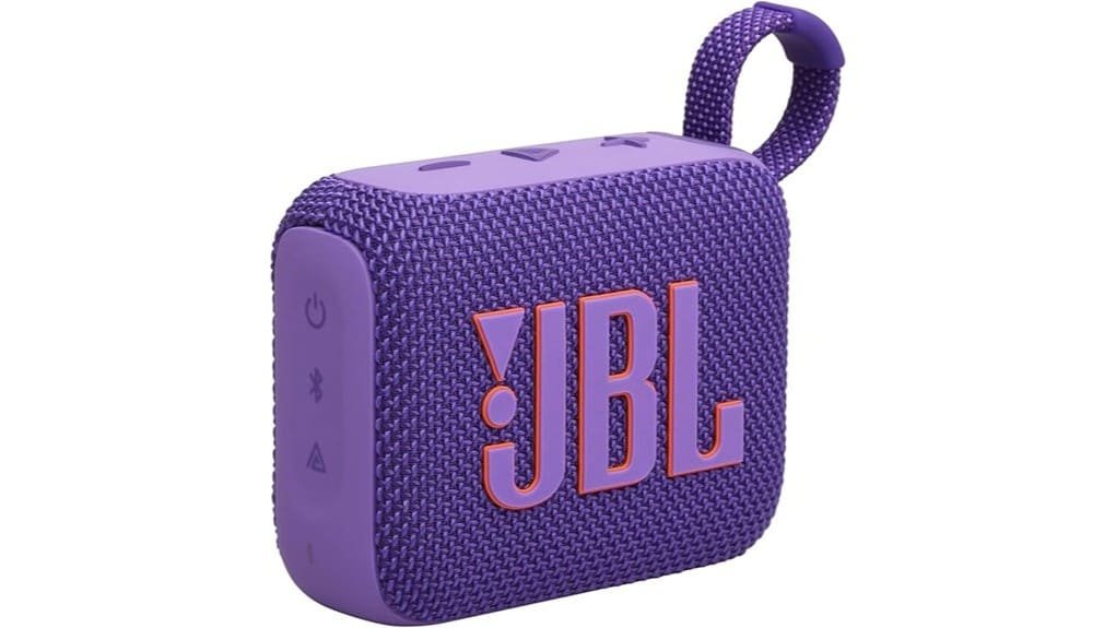 compact speaker delivers impressive sound