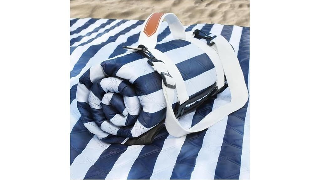 lightweight sandproof waterproof blanket
